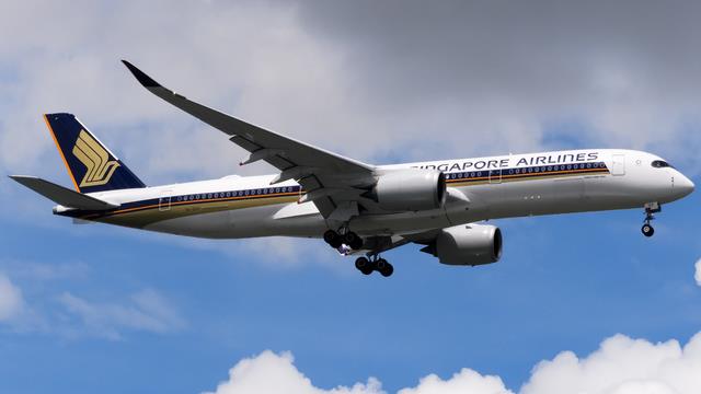 9V-SHY:Airbus A350:Singapore Airlines